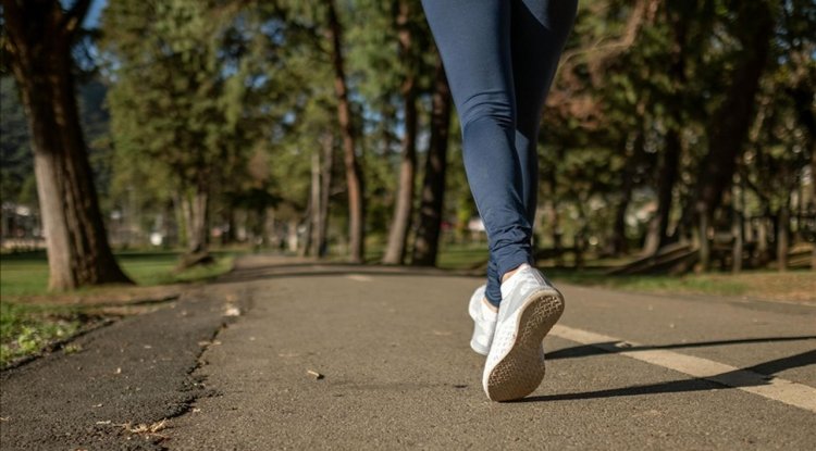Günlük 7 bin adım, 2 bin adıma göre demans riskini yüzde 38 oranında düşürüyor