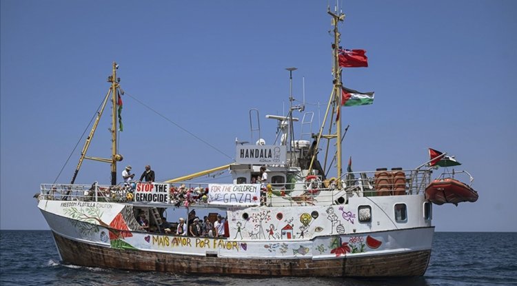 Özgürlük Filosu'nun Gazze'ye yardım için yola çıkan Hanzala gemisiyle yeniden iletişim sağlandı