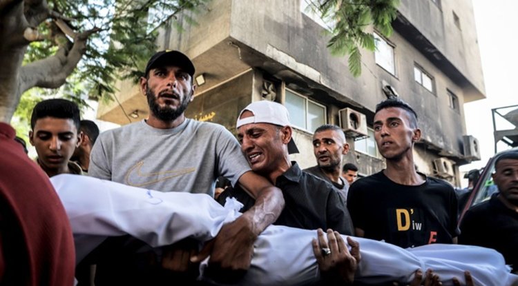 İşgalcilerin Gazze Şeridi'ne düzenlediği saldırılarda en az 11 kişi şehit oldu