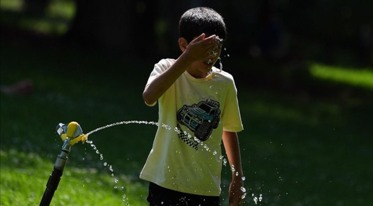 Yurt genelinde kavurucu sıcak hayatı etkiliyor