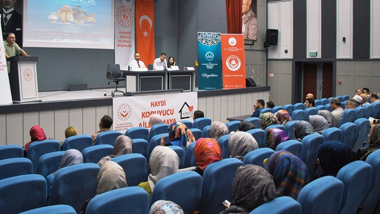 Karabük'te koruyucu ailenin önemi vurgulandı