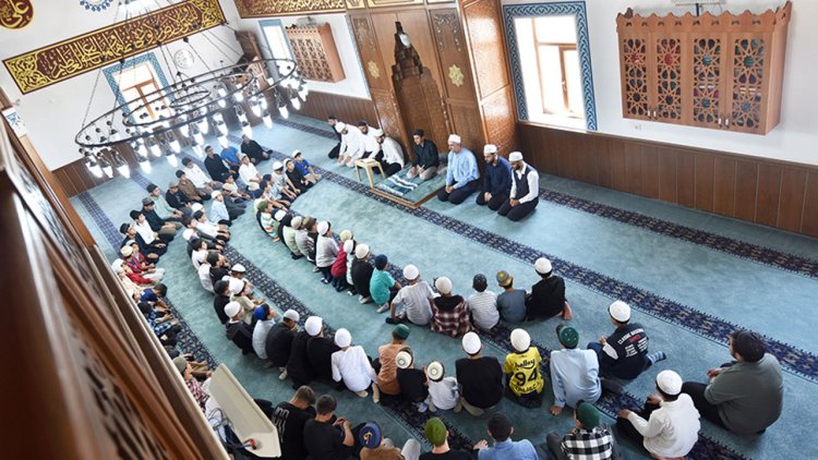 Bitlis'te hafız öğrenci, Kur'an-ı Kerim'i bir günde hatmetti