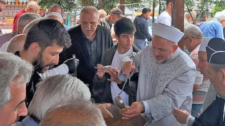 Kılıçbay: Aşure günü, hüznün içinde dirilen kardeşliktir