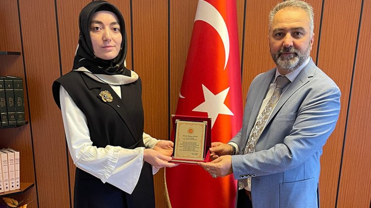 Türkiye üçüncüsü din görevlisinden anlamlı bağış