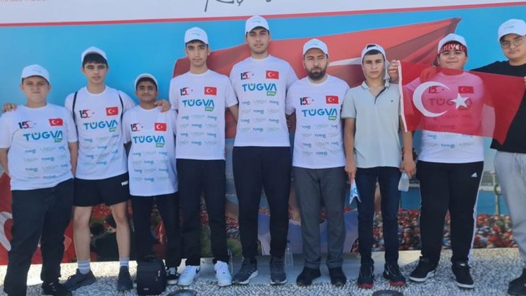 İstanbul'da gençler şehitler için koştu