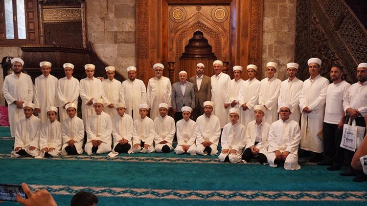Aksaray'da 21 Hafız mezuniyet heyecanı yaşadı