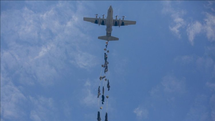 Filistinliler, işgalcilerin Gazze'ye "sınırlı yardımının" propaganda ve göz boyama olduğunu belirtiyor