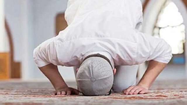 Yatsı namazı nasıl kılınır? Yatsı namazı kaç rekat