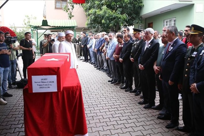 Edirne'de şehit olan uzman çavuşun cenazesi Osmaniye'de defnedildi