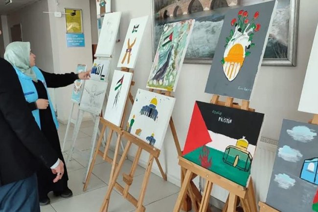 Sarıoğlan'da "Kudüs" sergisi açıldı