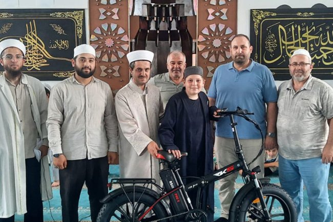 Düzce Akşemsettin Camii'nde ödül töreni