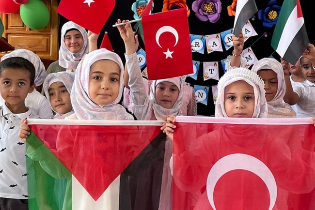 Anamur'da Kur'an'a geçen çocuklardan Filistin'e destek