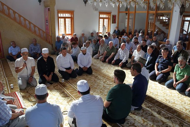 Çorum'da Erol Olçok ve oğlu için mevlit okutuldu