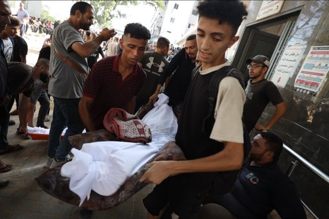 İşgalcilerin Gazze Şeridi'ne yönelik saldırılarında 10 sivil şehit oldu