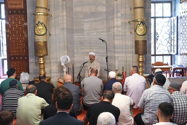 Başkan Erbaş, İstanbul’da vatandaşlar ile buluştu