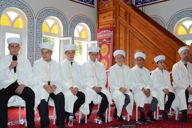 Trabzon'da 7 hafız için icazet töreni düzenlendi