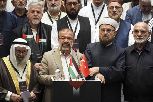 "İslami ve İnsani Bir Sorumluluk: Gazze" konferansı çalıştaylarla sürüyor