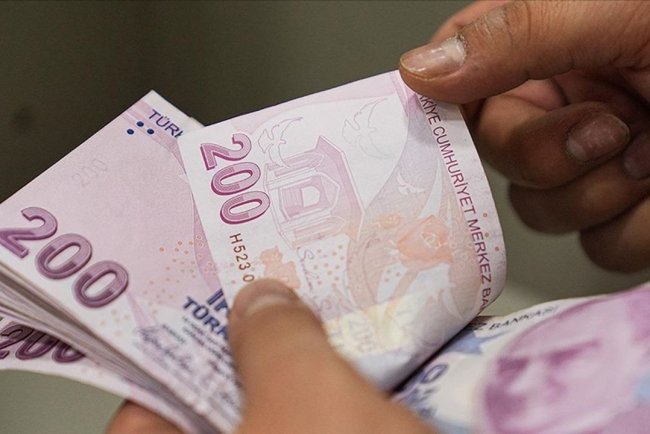 Memur ve memur emeklilerinin 2026-2027'deki zam oranlarına ilişkin karar Resmi Gazete'de