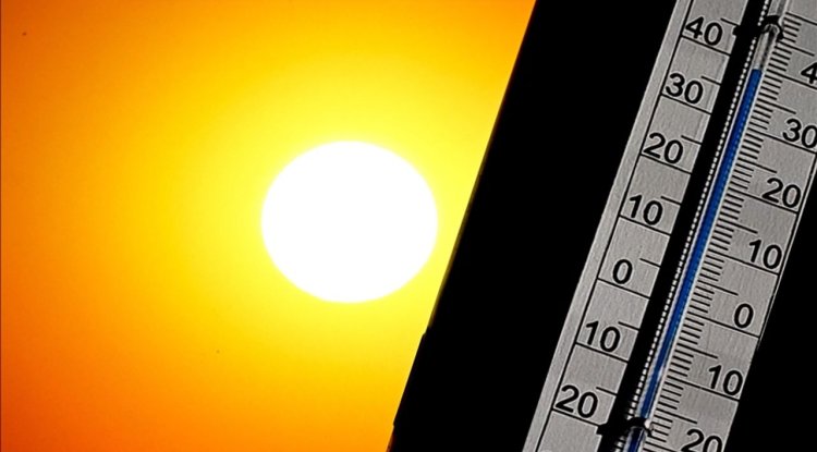 Günün ilk yarısında termometreler 10 kentte 40 derecenin üzerine çıktı