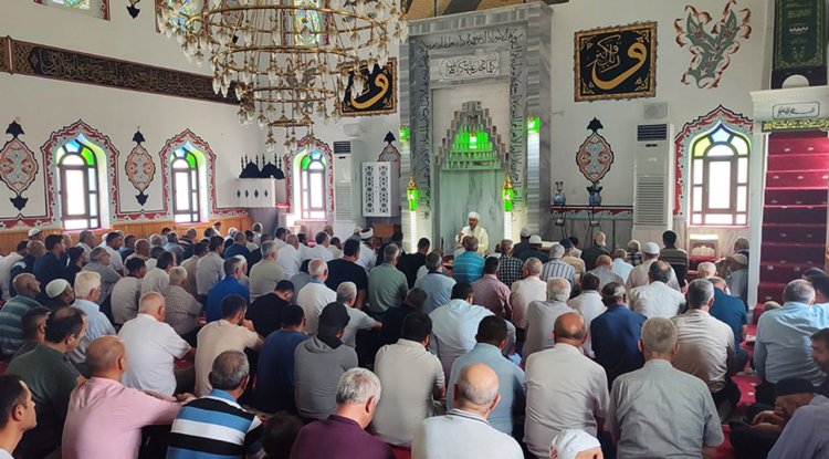 Yangından kurtulan köyde şükür duası