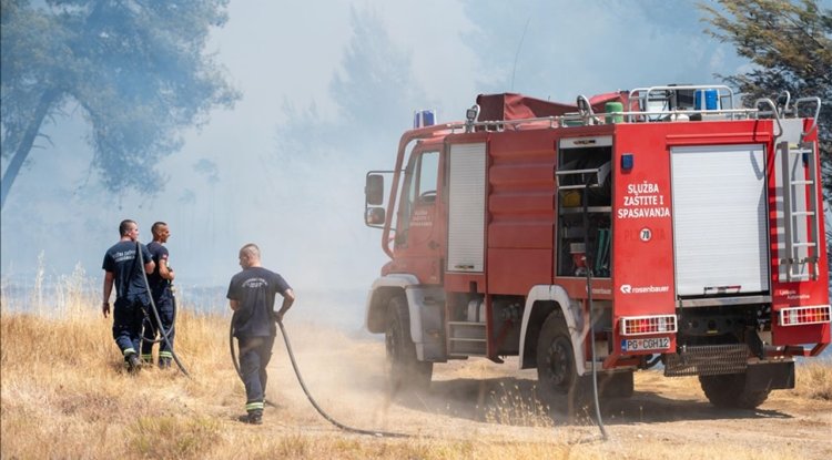 Karadağ'dan orman yangınlarına müdahale için uluslararası yardım talebi