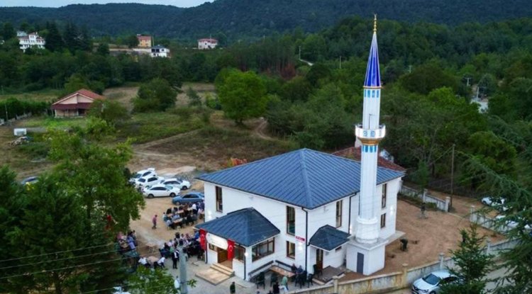 Düzce Saz Köyü Camii yeniden ibadete açıldı