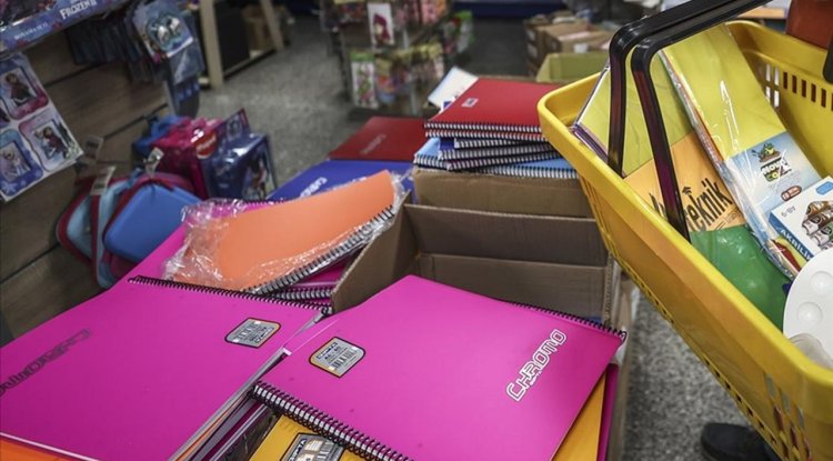 Kırtasiye sektöründen velilere "merdiven altı ürün" uyarısı