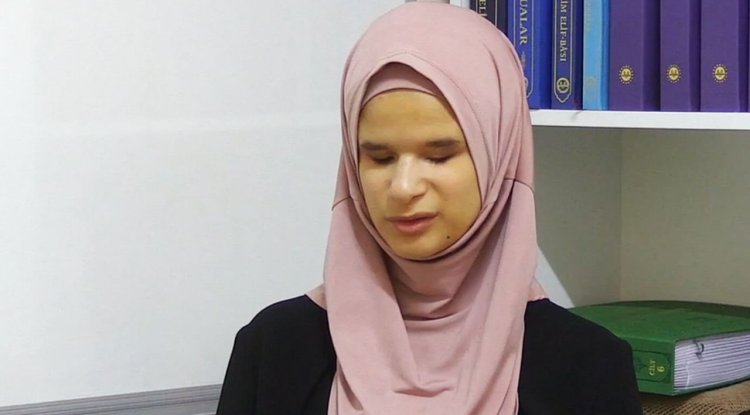 Görme engelli lise öğrencisi hafızlık sınavına hazırlanıyor