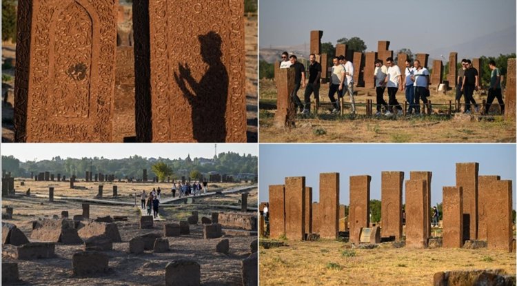Selçuklu Meydan Mezarlığı'nda "ecdada vefa ziyareti" yoğunluğu