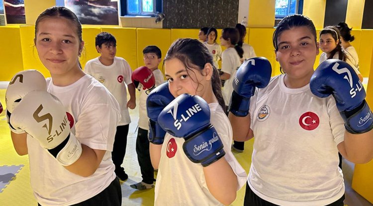 Diyanet Vakfı Erva Spor Kulübü'nde gençler sosyalleşiyor