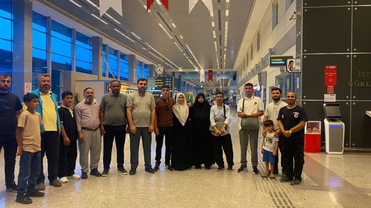 Şanlıurfa'da gençler umreye uğurlandı