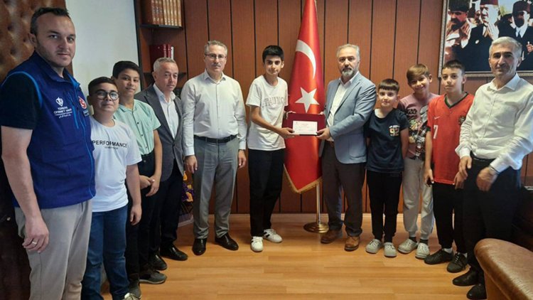 Çorum'da öğrenciler, Filistin'i unutmadı