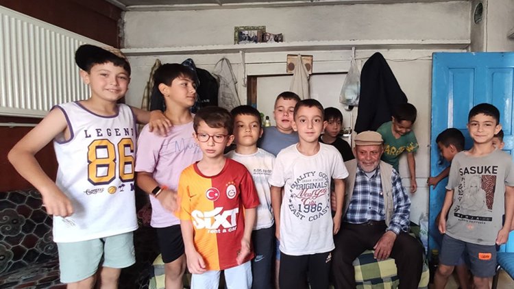 Hocalar'da "Büyüklere Vefa"