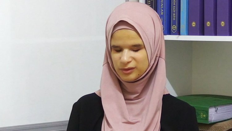 Görme engelli lise öğrencisi hafızlık sınavına hazırlanıyor