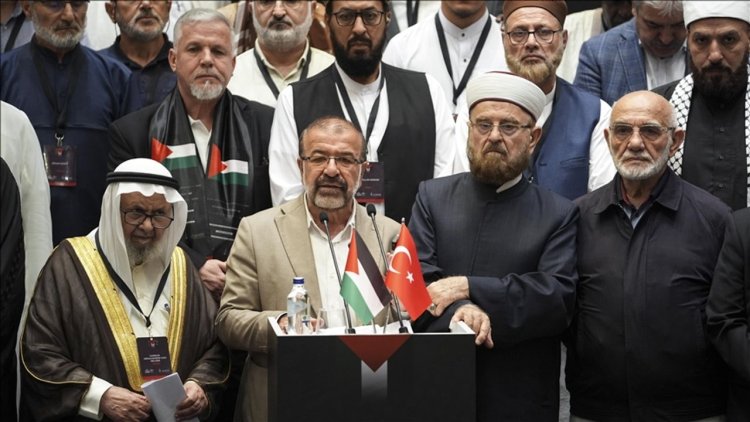 "İslami ve İnsani Bir Sorumluluk: Gazze" konferansı çalıştaylarla sürüyor
