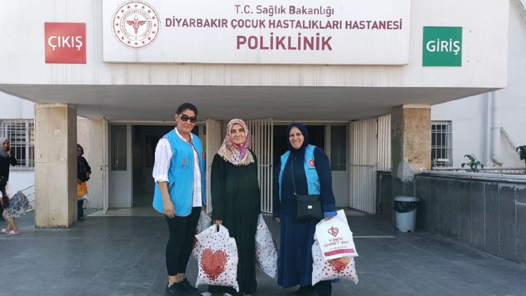 Müftülükten annelere anlamlı hediye