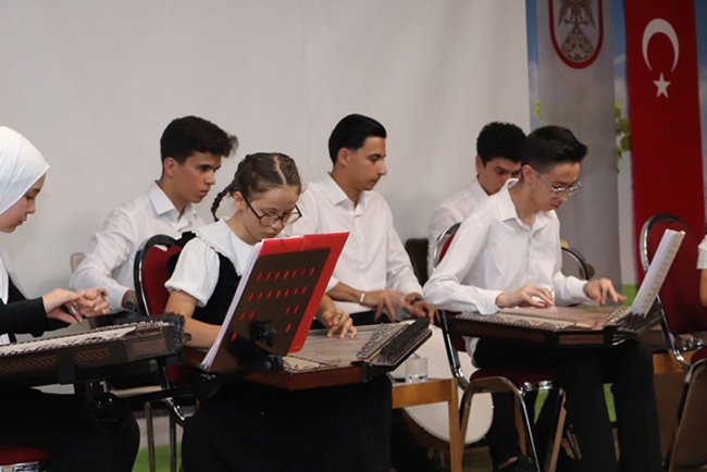 Sivas'ta çocuk korosu, Peygamber ilahilerini seslendirdi