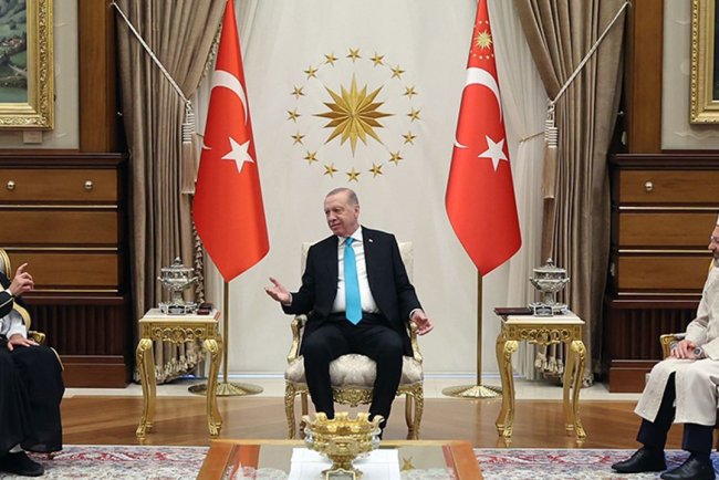 Cumhurbaşkanı Erdoğan, Suudi Arabistan Hac ve Umre Bakanı Rabia'yı kabul etti