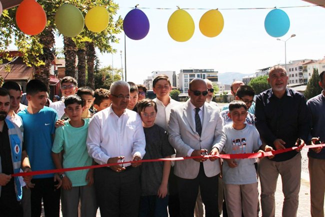 Akhisar'da Mevlid-i Nebi Sokağı açıldı