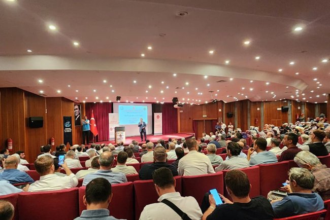 Eskişehir'de aile ahlakı konuşuldu