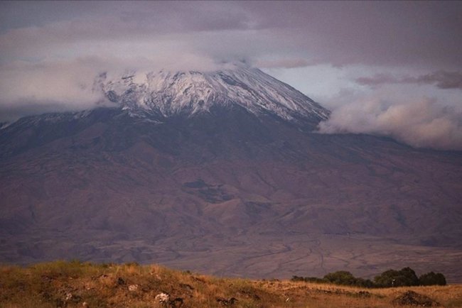 Ağrı Dağı'nda kar yağışı etkili oldu