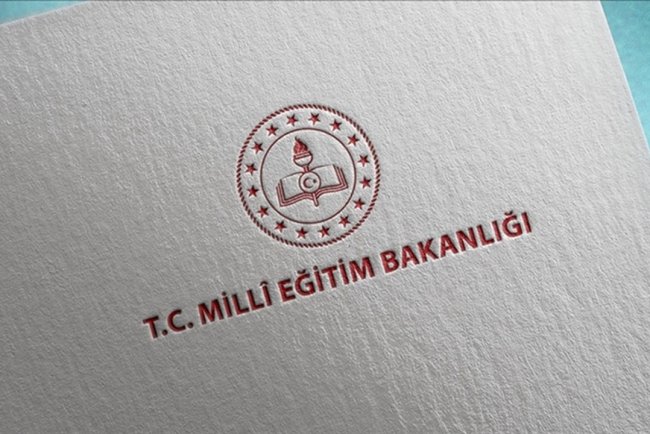 MEB'den öğrencilere dijital dünyayı güvenli kullanım dersi