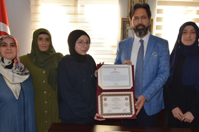 Espiye’de hafızlar belge aldı