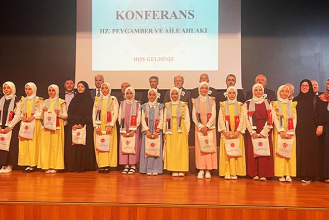 Sapanca'da "Hz. Peygamber ve Aile Ahlakı" konuşuldu