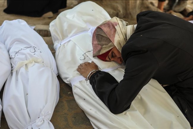 İşgalcilerin Gazze Şeridi'ne düzenlediği saldırılarda 7 Filistinli şehit oldu