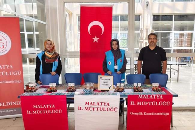 KYK Yurtlarında Mevlid-i Nebi stantları açıldı