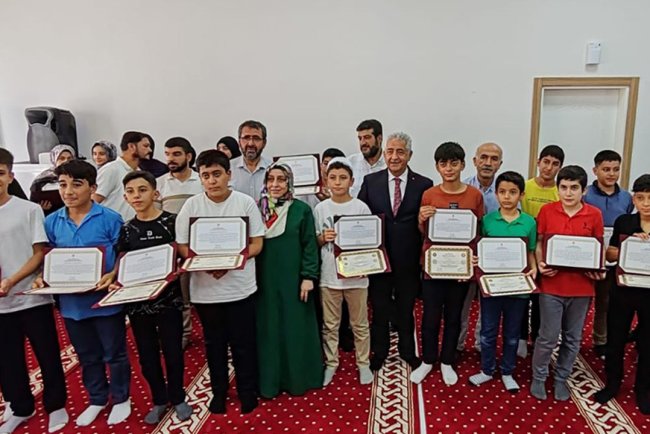 Adıyaman'da 31 hafız mezun oldu