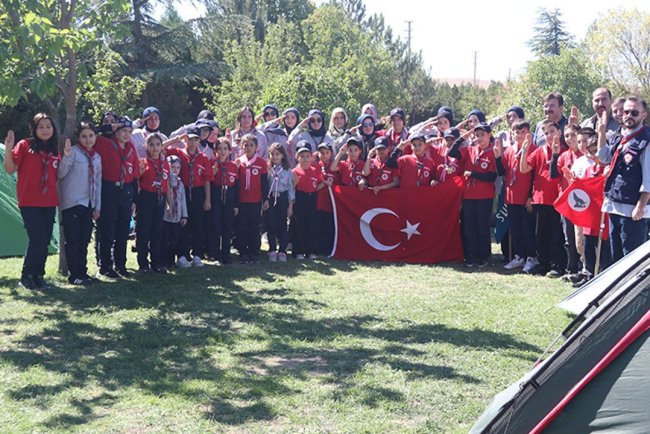 Eskişehir Diyanet izcileri Mevlid-i Nebi kampında