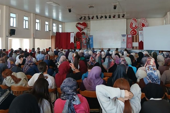 Şarkikaraağaç'ta Mevlid-i Nebi coşkusu