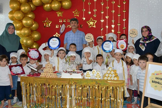 Anamur'da minikler "Bed-i Besmele" ile Kur’an yolculuğuna başladı